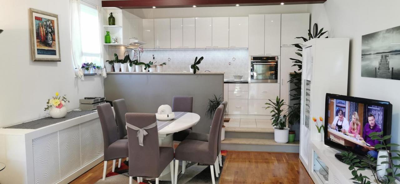 Apartman Kapovic Kaštela Kültér fotó