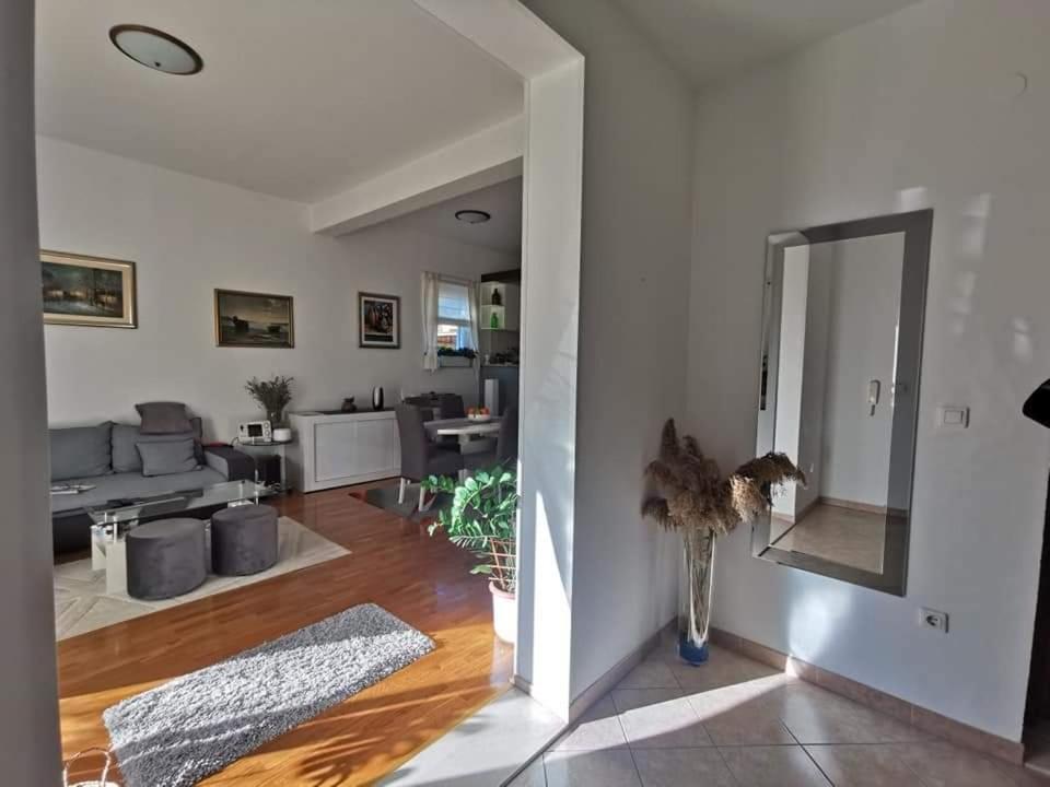 Apartman Kapovic Kaštela Kültér fotó